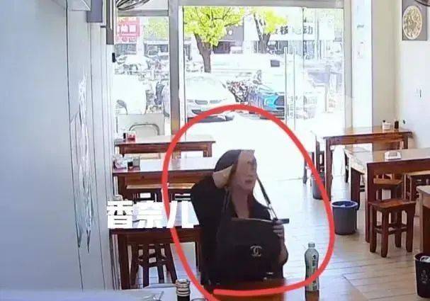 介入可能面临严重后果此次难以逃避电子pg游戏女子丢弃纸巾后续：(图6)